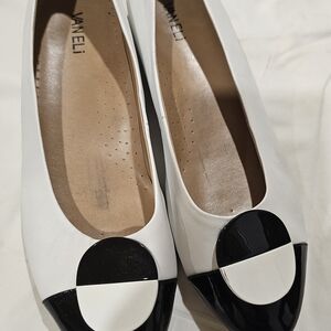Vaneli Women's Black and White Loafers
